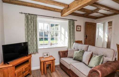 Holly Cottage - Photo 7