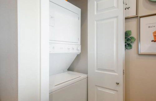 Top Floor Water View Oasis near Space Needle & Cruise - Foto 32