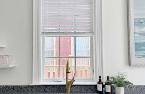 Classy 3-Story Downtown Apt - Great Location - Foto 31