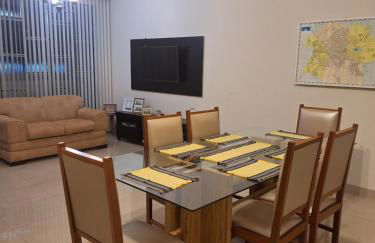 Apartamento 130m - 3 quartos com ar-condicionado e estacionamento - Foto 1