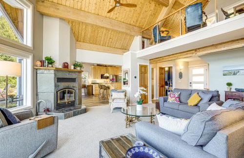 Bayfront Home with Private Beach in Poulsbo! - Foto 6