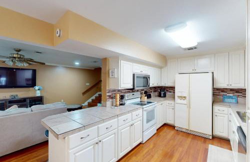 False River Gem with Boat Dock! Serene Retreat - Foto 8