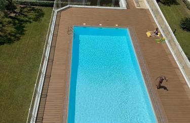 Elegant Apartment with Sea View and Swimming pool - Photo 14