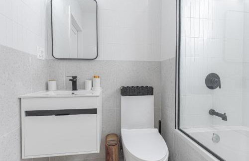 Modern Duplex Escape w Backyard - Foto 15