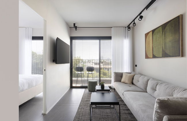 Skyline Serenity by tlv2rent - Foto 1