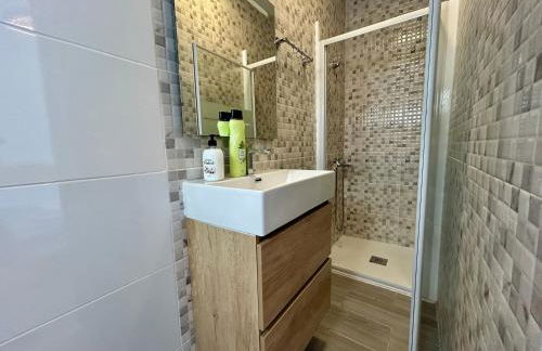 Villa with Pool, Chill-Out & BBQ - Foto 33