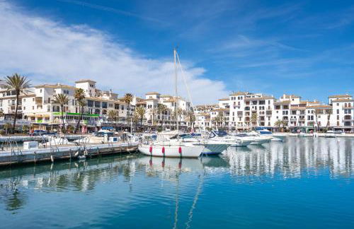 32 Luxury apartment in Casares, Andalucia sea view - Photo 24