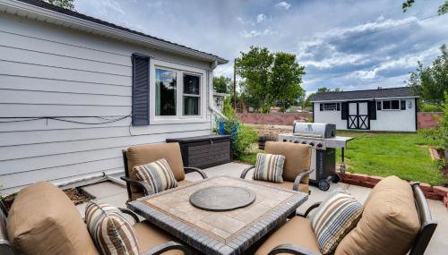 Walk to Frontier Days Park Cheyenne Home with Patio - Foto 2