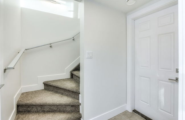 New Luxury Townhome 27 - Photo 32