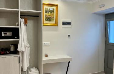 Aesthesis Arxontiko Luxury Rooms - Photo 49