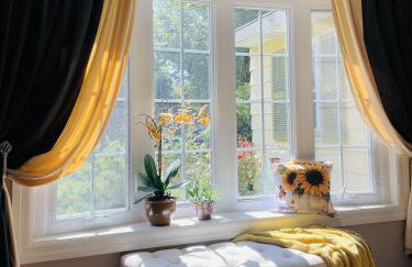 Private Estate, walk to Princeton downtown, 3 Bedrooms, 2 Bath, with Free Parking - Photo 8