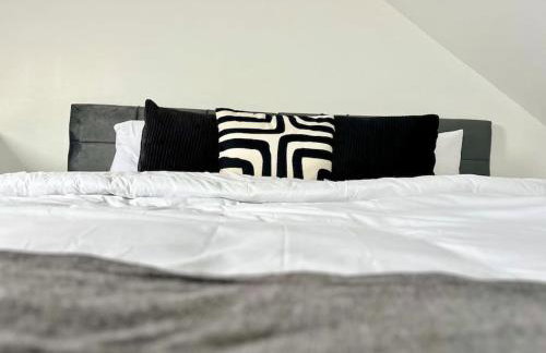 Serviced 4 bed 2 bath Manor Park House - Foto 40