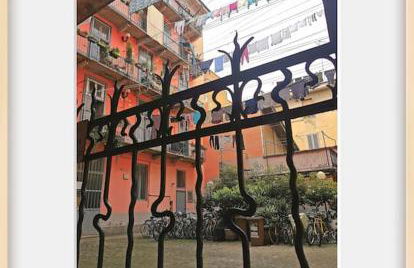 Metro stop, Prada & Design - Foto 16