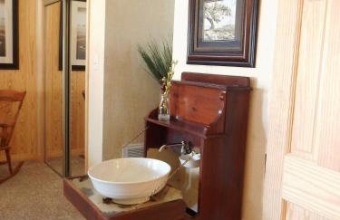C21, Three bedroom, three bath log-sided, luxury Harbor North cottage with hot tub cottage - Foto 17