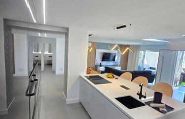 Serendipity House - Photo 6