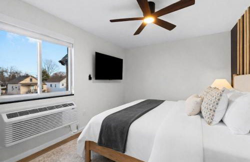 Spacious 1BR 1BA Units in Eastpointe - Foto 26