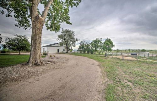 Lovely Barn Loft with Mountain Views on Horse Estate - Foto 25