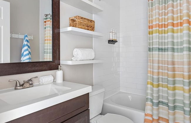 Tidal Wave by Avantstay Priv Pool Walk to Beach - Foto 25