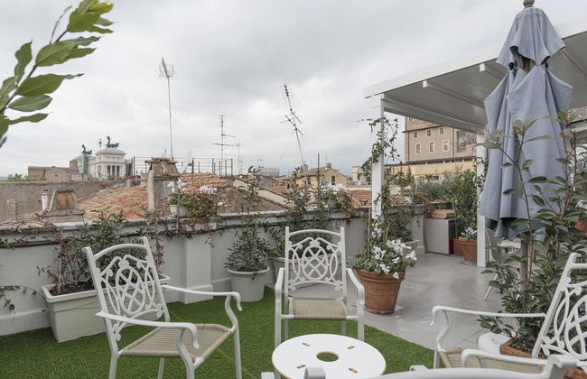 GuestHost - Piazza Venezia&Colosseum Loft - Foto 123