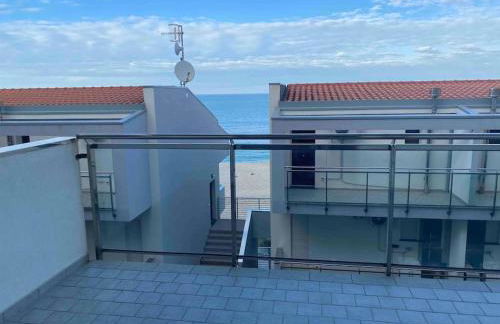 smeraldo sul mare con grande balcone - Foto 7