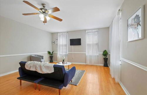 Cozy 1BR w Deck Near Rittenhouse - Foto 8