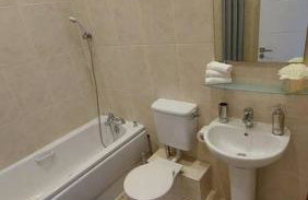 Modern and spacious two bedroom apartment - Foto 6