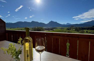 Biohof Stöger Adults Only Chalet mit Blick auf Schloss Neuschwanstein See und Alpen nur 2 Einheiten - Foto 1