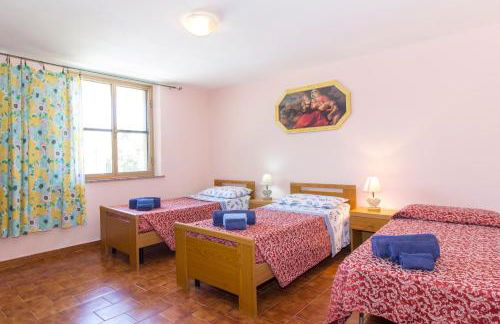 Appartamenti in Villa con ampio giardino esterno - Foto 15