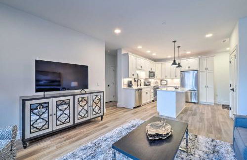 Downtown Traverse City Condo 32 Mi to Ski Slopes! - Foto 5