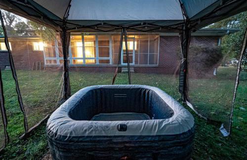 Amazing House Hot Tub Mins To Major Hospitals - Foto 9