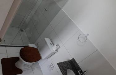 Apartamento aconchegante, linda vista e com garagem - Foto 19