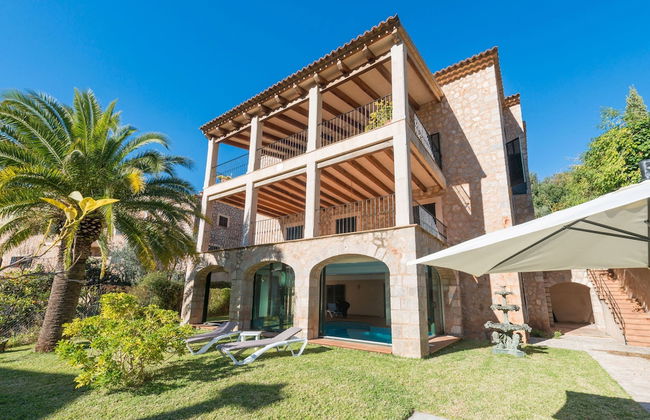 Circe in Fornalutx With 4 Bedrooms and 4 Bathrooms - Photo 1