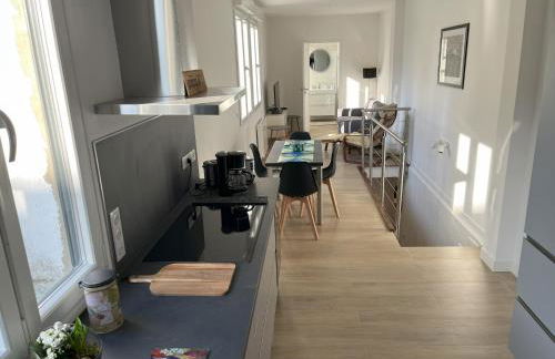 Superbe Maison Loft 80 m2 au calme avec jardin et parking privés proche Paris Disney la vallée village - Foto 1
