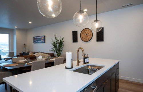 Snowbasin Summit R5062Ski Retreat Hot Tub Views - Foto 18