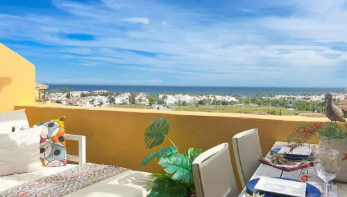 62 - Penthouse in Los Almendros with fantastic vie - Photo 2