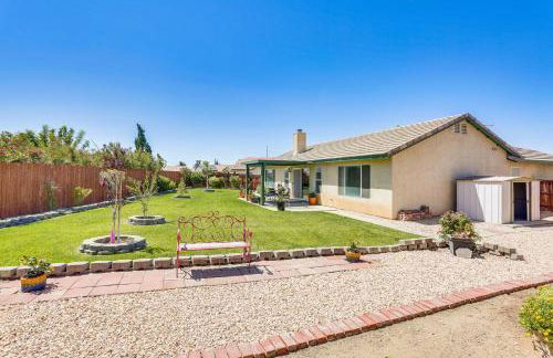 Victorville Home with Large Yard and Charcoal Grill! - Foto 26