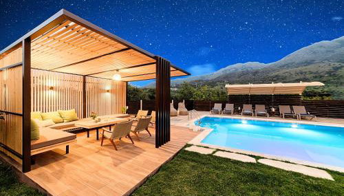 Cretan Sunrise Villa with Heated Pool - Foto 1, sunbed