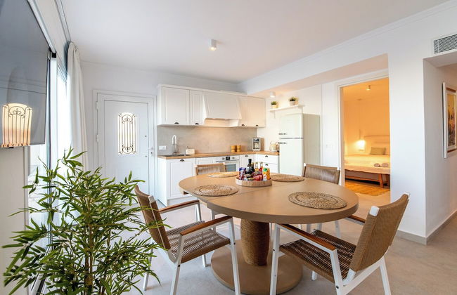 Achillion Luxury Corfu Villa - Photo 17