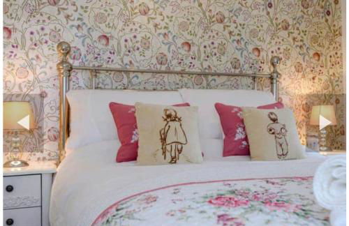 West Cottage. Central, beautiful, 2 mins to beach. - Foto 15