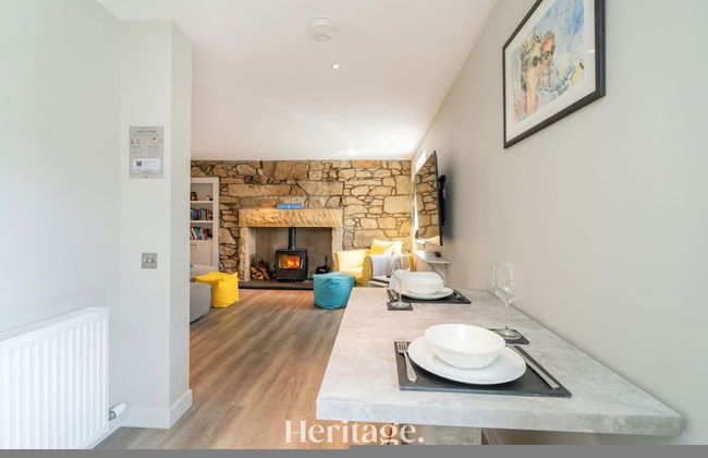 Beach Cottage Pet Child Friendly Stay in Moray - Photo 6