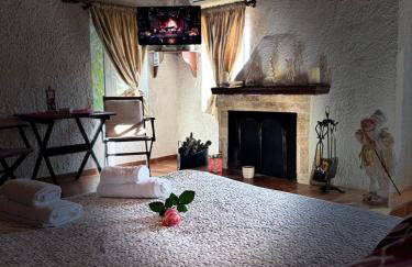 Δωμάτια Εξοχή-With fireplace and view to the sea - Foto 1