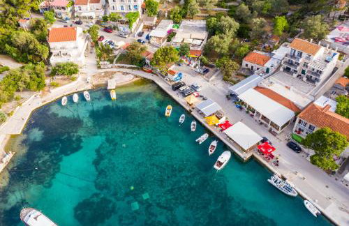 Corallium Lux - Photo 27