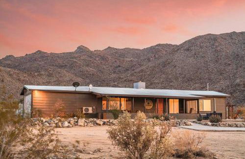 By Park Entrance, Hot Tub, Stars, Private ܍ WKNDR - Foto 1