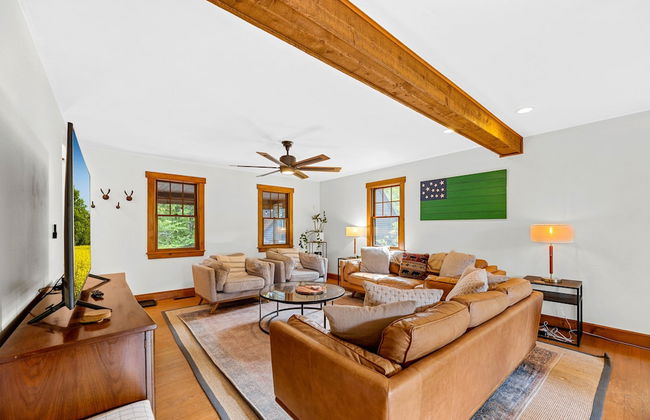 The Getaway 4 Bedroom Home - Foto 1