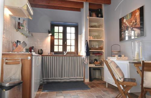 Holiday Home in Le Châtelet with Pool - Foto 25