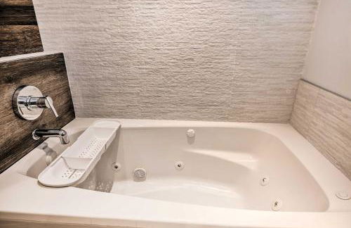 Poconos Cottage with Sauna about 10 Mi to Camelback! - Foto 17