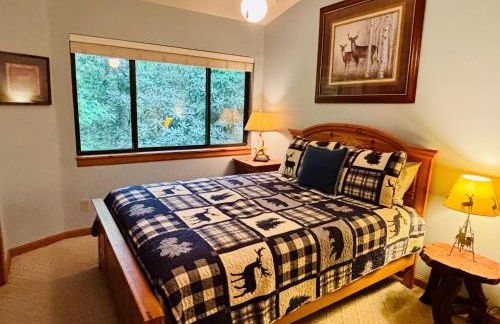 Lakefront Home with Private Dock on Lake Glenville - Foto 7