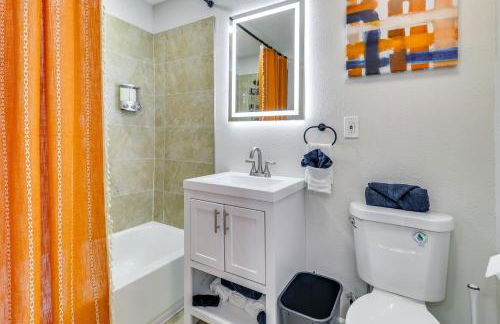 Central Albuquerque Getaway with Hot Tub and Grill! - Foto 17