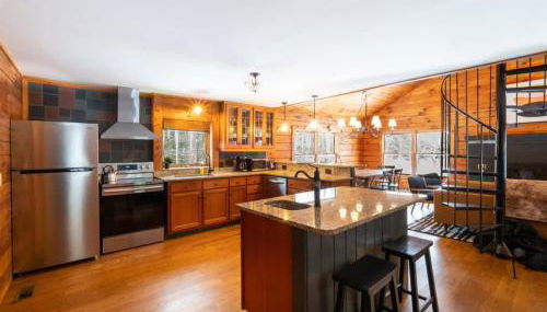 Berkshire Vacation Rentals: Private Cabin On Over 12 Acres Of Woods - Foto 2