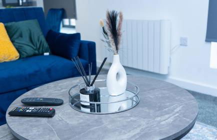 1BR Sleeps 4, 3 mins from City centre & Local Gems - Foto 8